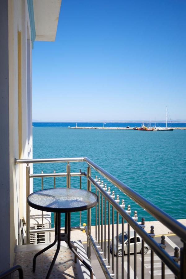 Amalia City Rooms Chios Town Exteriör bild